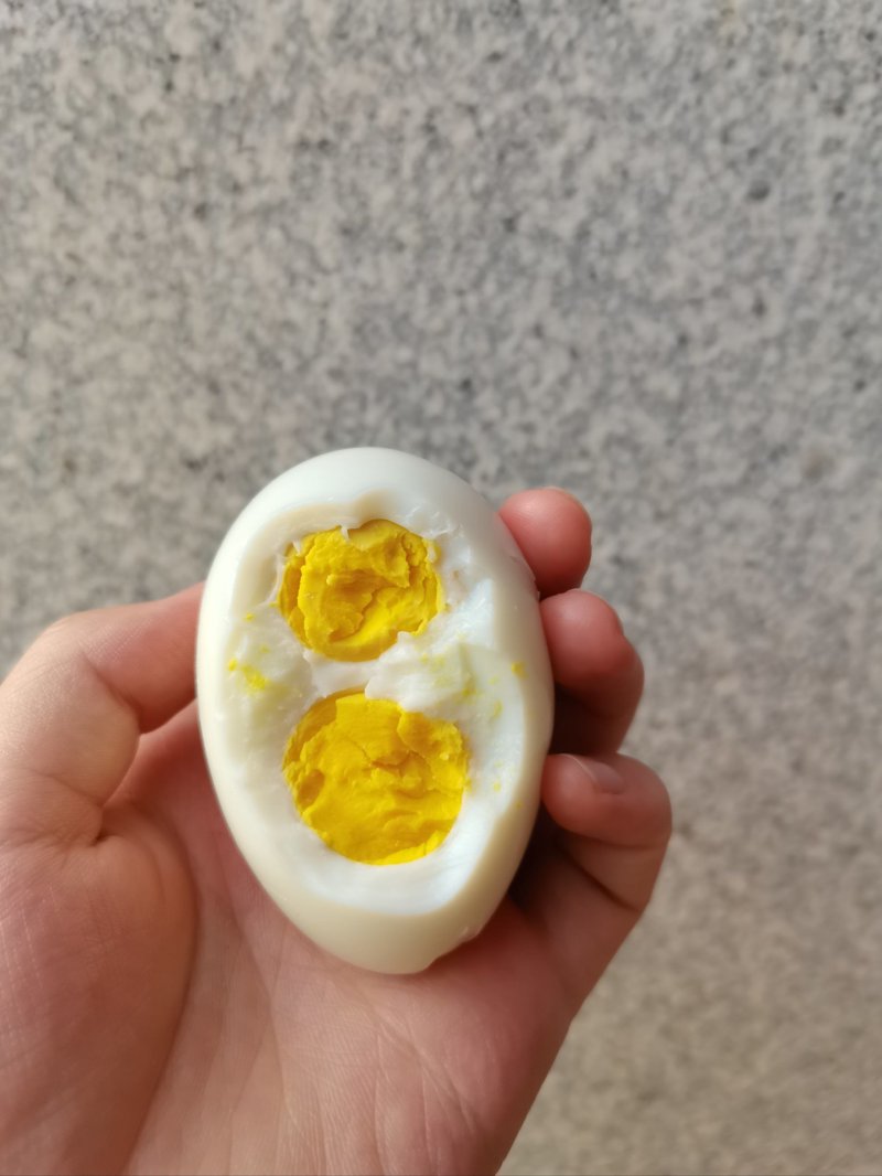 高邮咸鸭蛋：传统美味的魅力